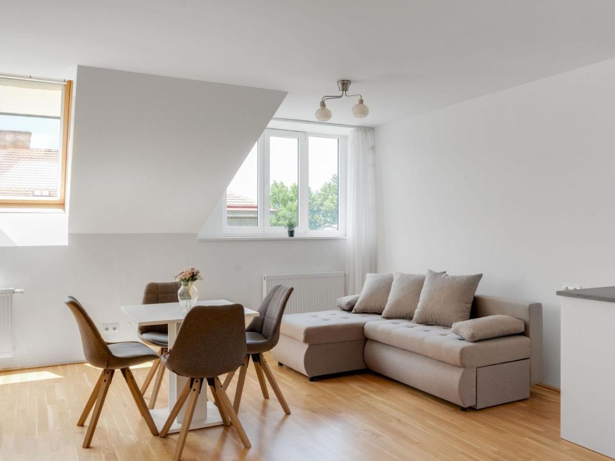Elegant Apartment In Vienna With Patio Eksteriør bilde